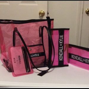Kendall+Kylie Pink Clear Tote & 2 Makeup Bags💗💓